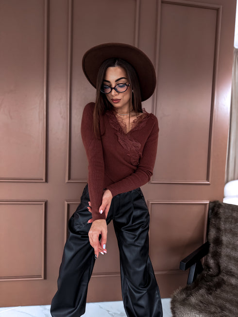 Tops ar mežģīnēm "LUX ROYAL QX586" - CHOCO